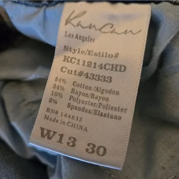 Distressed skinny jeans Size 13 or 30 inch waist. - Picture 4 of 5